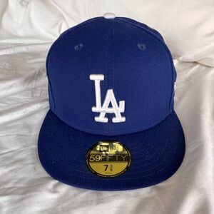 NWT LA Dodgers New Era baseball Hat - 7 3/8